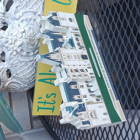 Biltmore House/wooden - Picture 9 of 10